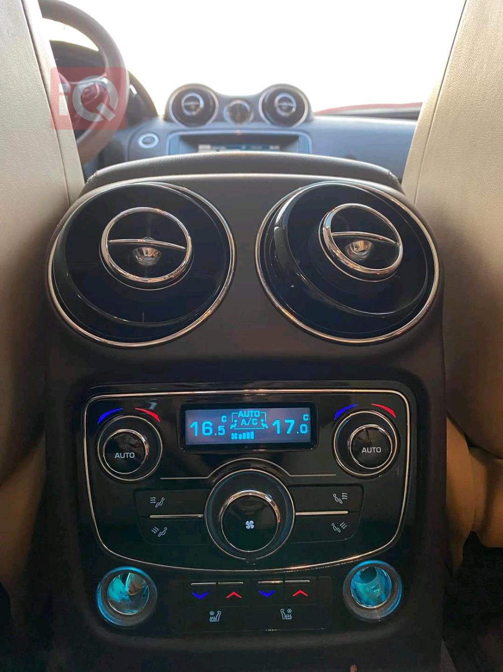 جاگوار XJ